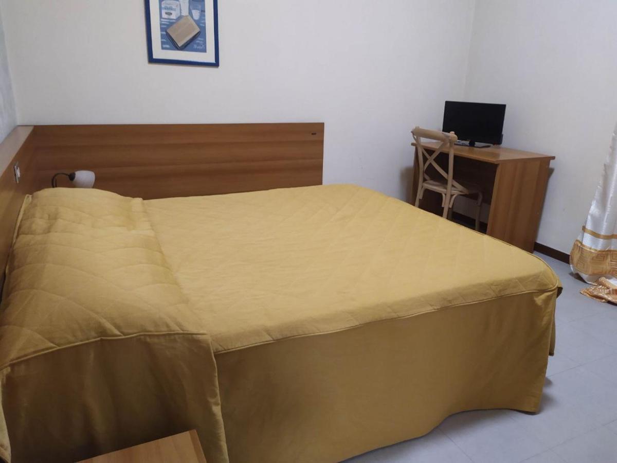 Hotel La Nuova Pergoletta Орвието Экстерьер фото